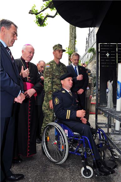 Božinović i Ivić na vojno-redarstvenom hodočašću u Lourdes                                                                                                                                                                                      