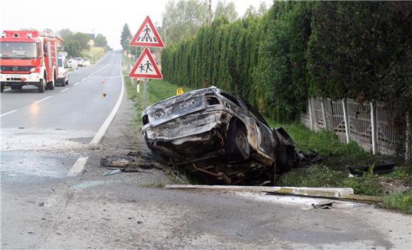 Automobil izgorio, vozač poginuo                                                                                                                                                                                                                