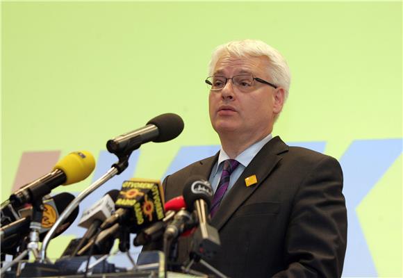 Josipović: sumnje treba raščistiti bez prejudiciranja                                                                                                                                                                                           