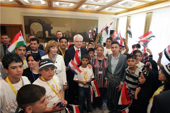 Josipović se susreo s iračkom djecom                                                                                                                                                                                                            