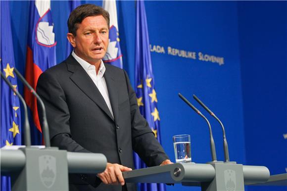 Pahor protiv ostavke predsjednika parlamenta                                                                                                                                                                                                    