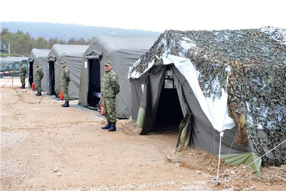 Na vojnom poligonu u Slunju vježba HKoV-a "UDAR-11"                                                                                                                                                                                             