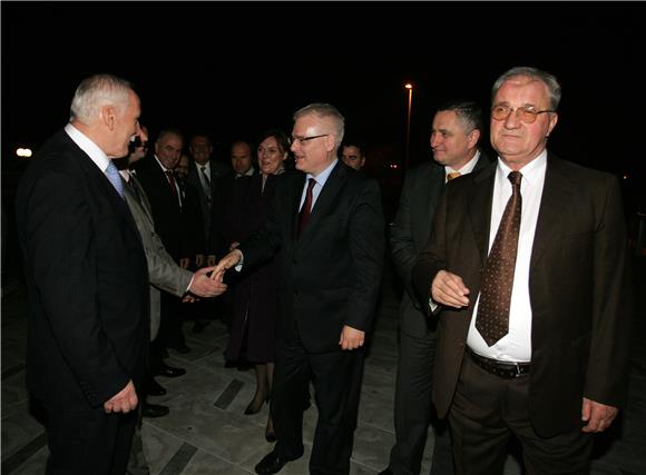 Josipović posjetio Islamski centar u Zagrebu                                                                                                                                                                                                    