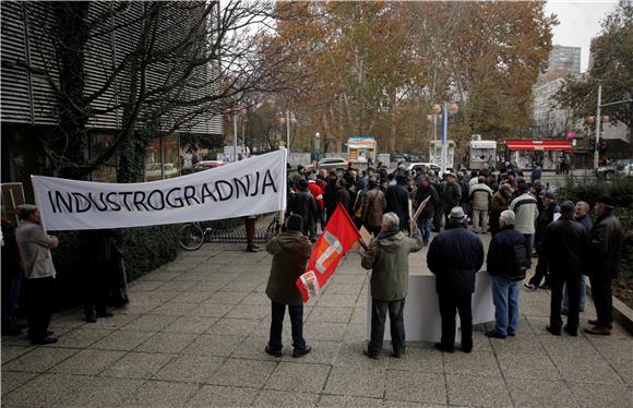 Radnici Industrogradnje traže isplatu potraživanja                                                                                                                                                                                              