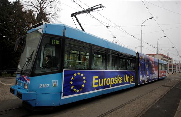 U Zagrebu u promet pušten EURO tramvaj                                                                                                                                                                                                          