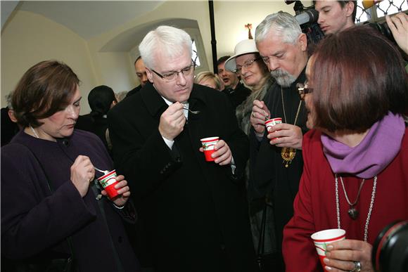 Josipović čestitao Božić grkokatolicima                                                                                                                                                                                                         