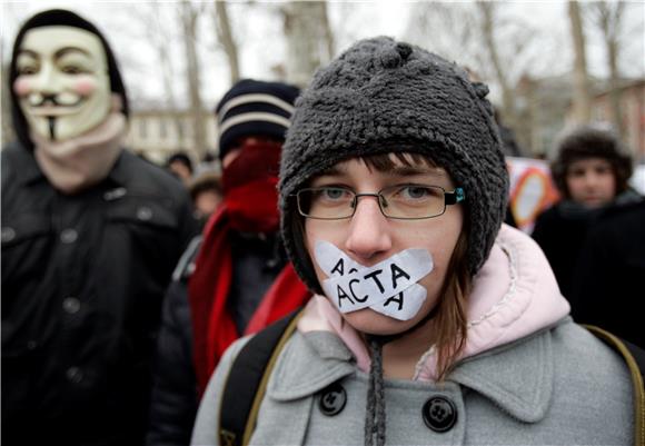 Prosvjedi protiv ACTA-e u Ljubljani i Mariboru                                                                                                                                                                                                  