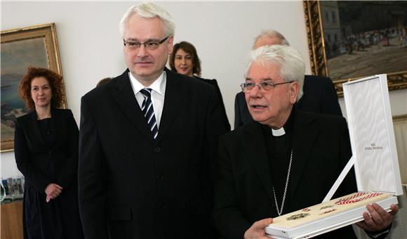 Josipović na sigurnosnoj konferenciji u Bratislavi                                                                                                                                                                                              