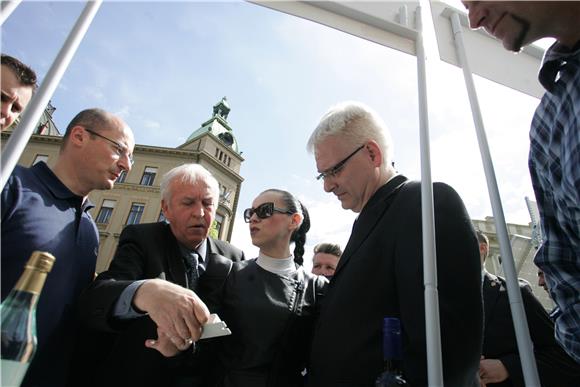 Josipović i Holy pozdravili otvaranje "green city projecta"                                                                                                                                                                                     