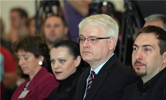 Josipović očekuje da se ispune zahtjevi RH za izručenjima                                                                                                                                                                                       