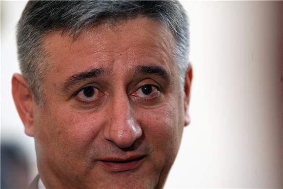 Karamarko: Klub HDZ-a većinom glasova podržao smjenu Šeksa i Kosor                                                                                                                                                                              