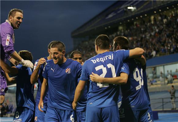 HNL: Dinamo - Hajduk  2-1  (poluvrijeme)                                                                                                                                                                                                        