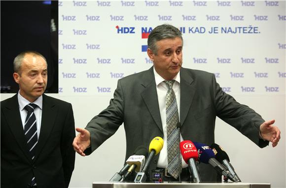 Karamarko: tražit ćemo smjenu ministra Ranka Ostojića                                                                                                                                                                                           