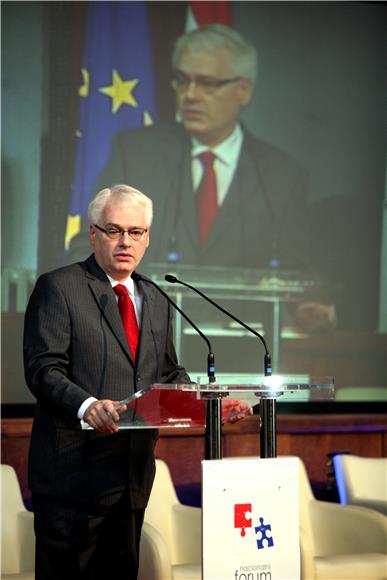 Josipović - nismo ojačali gospodarske veze s Rusijom                                                                                                                                                                                            