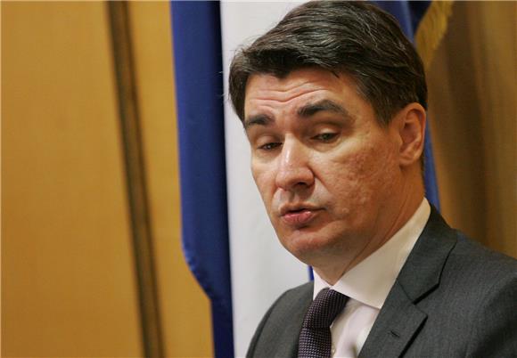 Milanović HDZ-ovcima: samo nastavite dobacivati i primati saborske mirovine                                                                                                                                                                     