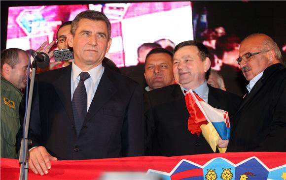 Gotovina: okrenimo se zajedno budućnosti; Markač: Hrvatsku smo oslobodili bez mrlje                                                                                                                                                             