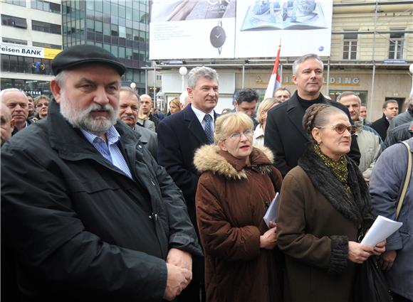 HSS: sukob u vladajućoj koaliciji igrokaz                                                                                                                                                                                                       