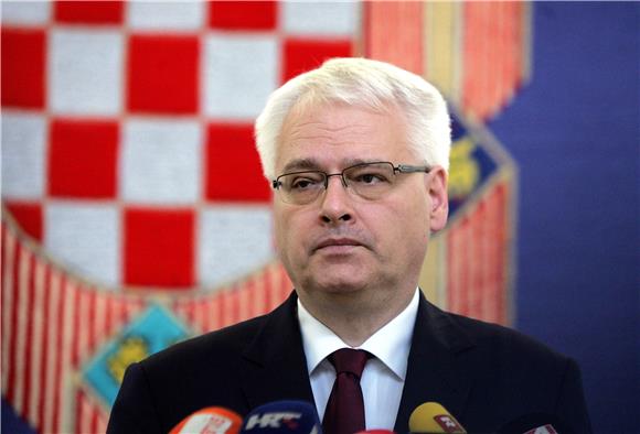 Josipović: Nikolićeve izjave ne idu u prilog dobrih odnosa i pomirenja                                                                                                                                                                          