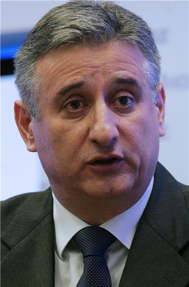 Karamarko: kreditni rejting "smeće" je ocjena rada vlade                                                                                                                                                                                        