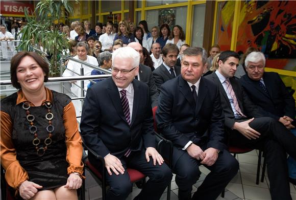 Josipović: U Uredu predsjednika nema radnog vremena                                                                                                                                                                                             