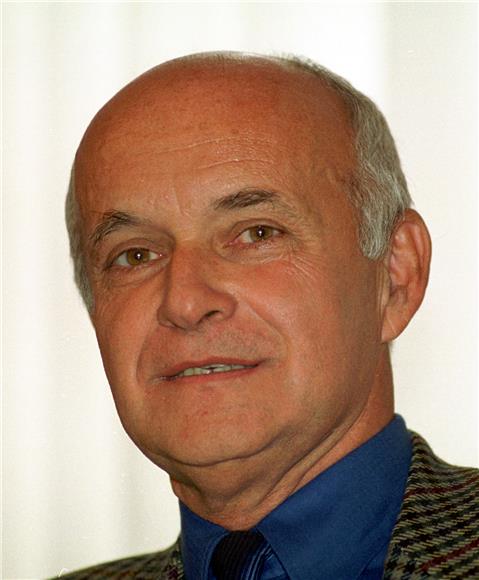 Smiljko Sokol                                                                                                                                                                                                                                   