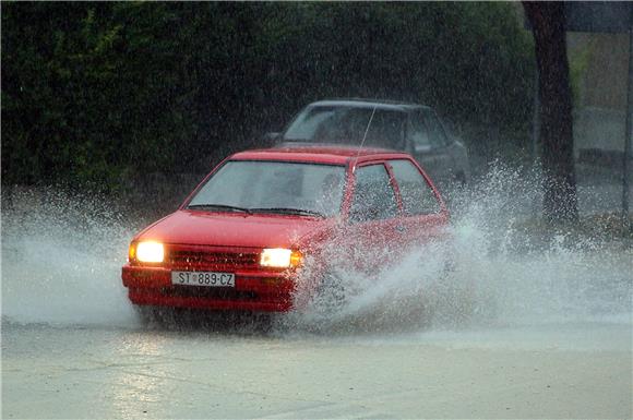 Olujno nevrijeme u Splitu                                                                                                                                                                                                                       