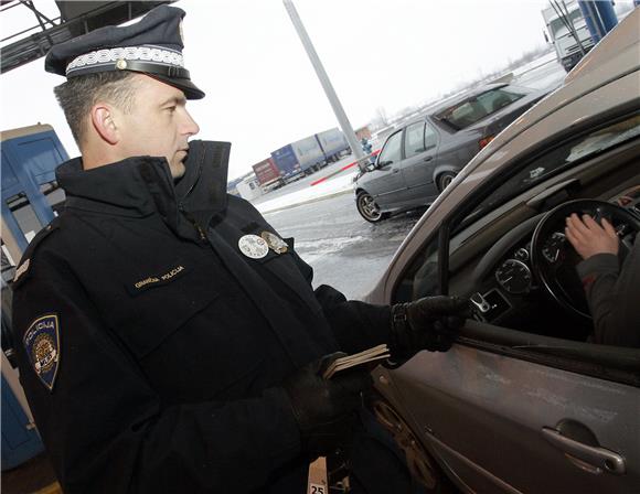 Na graničnim prijelazima počeo trodnevni štrajk državnih službenika                                                                                                                                                                             