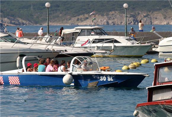 Na crikveničkoj rivijeri ljetuje osam tisuća gostiju                                                                                                                                                                                            