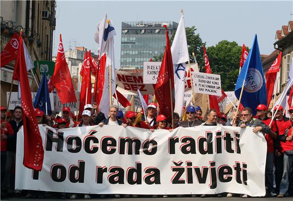 Zagreb: sindikalna povorka krenula u Maksimir                                                                                                                                                                                                   