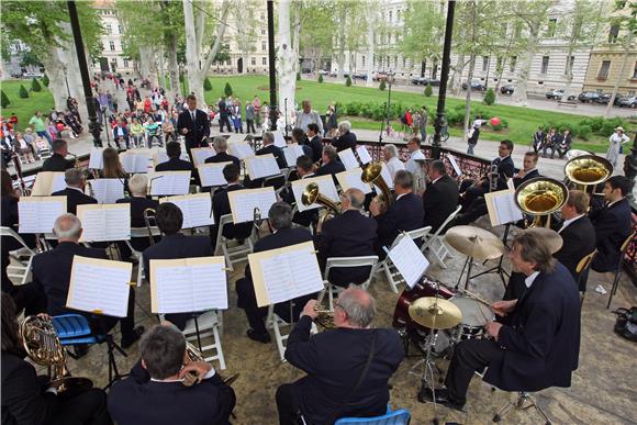 Koncert HKUD-a Željezničar i Puhačkog orkestra KTK Krakow na Zrinjevcu                                                                                                                                                                          