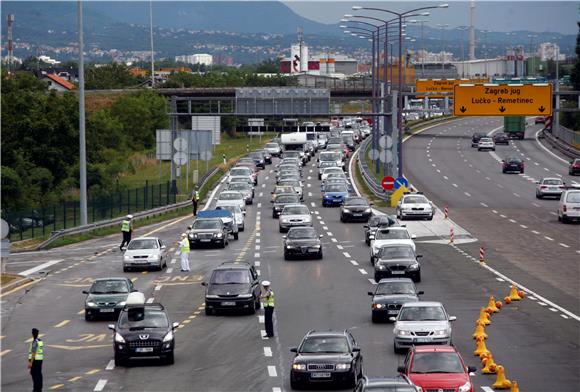 HAK: vrlo gust promet na A1 od Zagreba prema Karlovcu                                                                                                                                                                                           