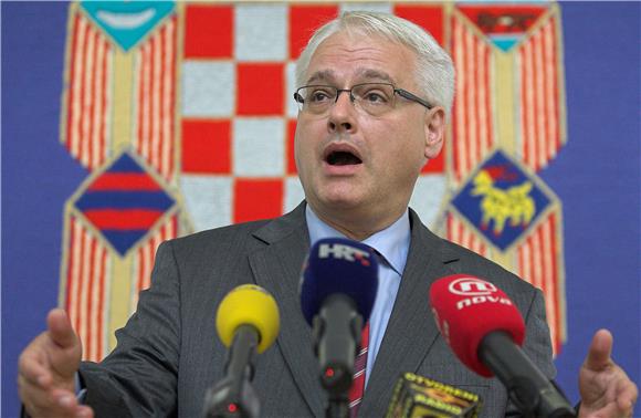 Josipović: odlukom Ustavnog suda o referendumu volja građana neće biti realizirana                                                                                                                                                              