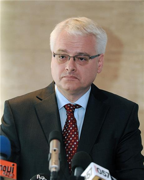 Predsjednik Josipović u Lici- Hladne glave vidjeti kako dalje, potreban konsenzus                                                                                                                                                               