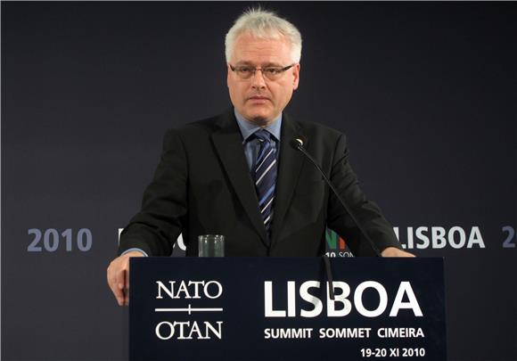 Josipović: Hrvatskoj šira uloga u obuci u Afganistanu, povećava se njezin kontigent                                                                                                                                                             