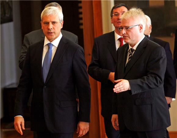 Josipović i Tadić: rješavanje sudbine nestalih prioritet u odnosima Hrvatske i Srbije                                                                                                                                                           