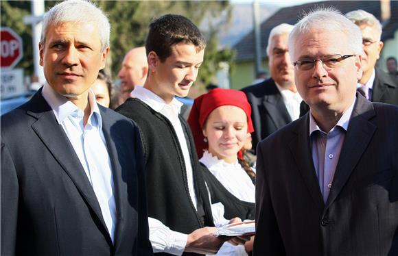 Josipović i Tadić posjetili Krnjak                                                                                                                                                                                                              