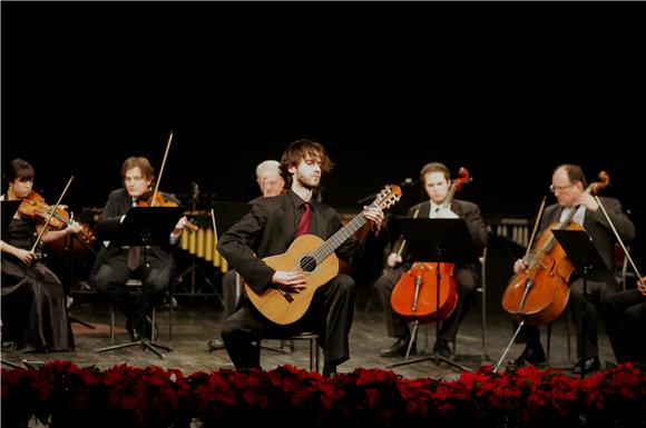  Prvi koncert u okviru novog koncertnog ciklusa u Lisinskom 'Koncert s Predsjednikom'                                                                                                                                                           