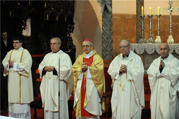 Božićna misa u Zadru: Kako bismo prošli teške ratne dane da nije bilo utjehe Božje?                                                                                                                                                             