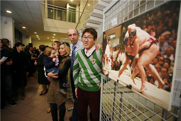 Izložba japanskog fotoreportera Junichia                                                                                                                                                                                                        