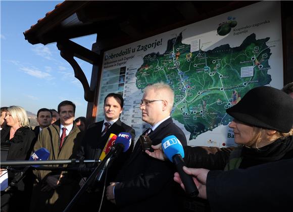 Josipović posjetio Krapinsko-zagorsku županiju                                                                                                                                                                                                  