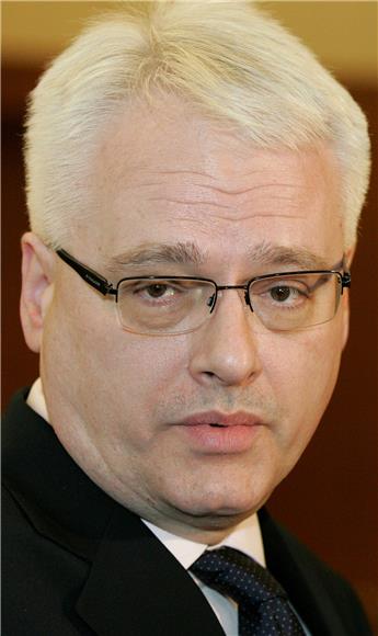 Josipović: iza prosvjeda stoji i dio politike                                                                                                                                                                                                   