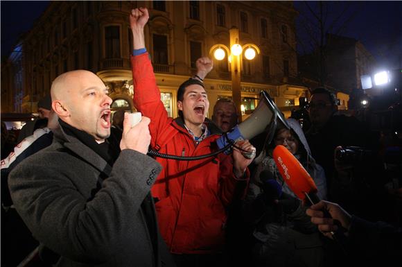 Prosvjednici došli do Trga žrtava fašizma                                                                                                                                                                                                       