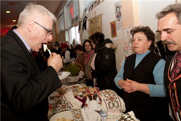 Predsjednik Josipović otvorio sajam ''Ban Fest''                                                                                                                                                                                                