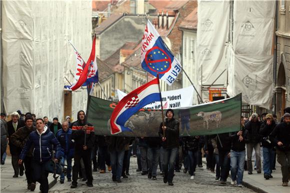 Zagreb: počeo prosvjed                                                                                                                                                                                                                          