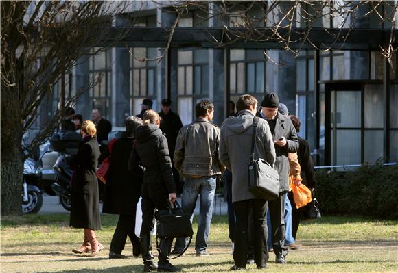 Dojave o bombama, prazne se zgrade sudova u Ilici i Vukovarskoj                                                                                                                                                                                 