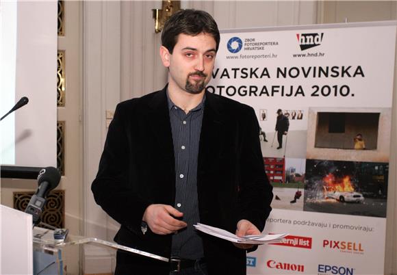 Proglašeni finalisti natječaja Hrvatska novinska fotografija 2010.                                                                                                                                                                              