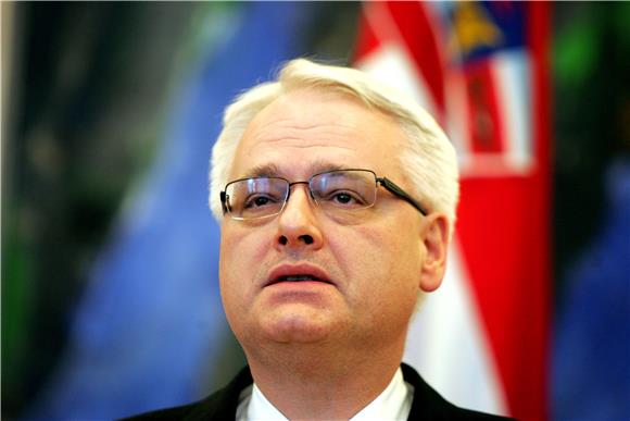 Josipović: većina stranaka za jasno definiranje datuma izbora                                                                                                                                                                                   