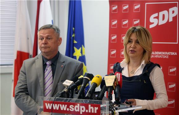 Tiskovna konferencija SDP-a                                                                                                                                                                                                                     