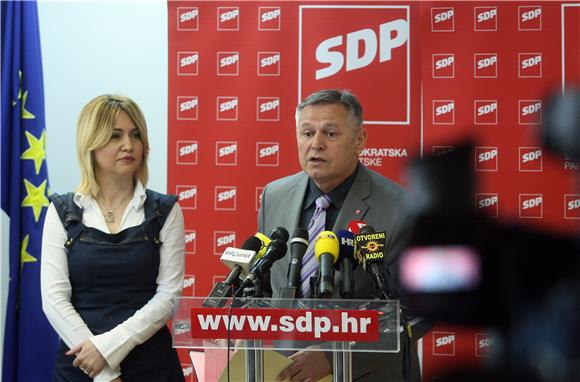 Tiskovna konferencija SDP-a                                                                                                                                                                                                                     