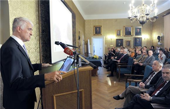 Akademik Zvonko Kusić predstavio program obilježavanja 150. obljetnice utemeljenja  HAZU                                                                                                                                                        